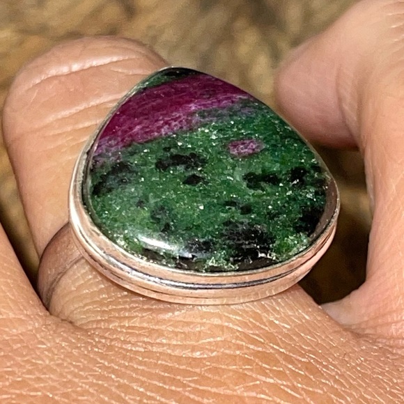 Anyolite Ruby Zoisite Ring Size 7 1/2 - Picture 9 of 14